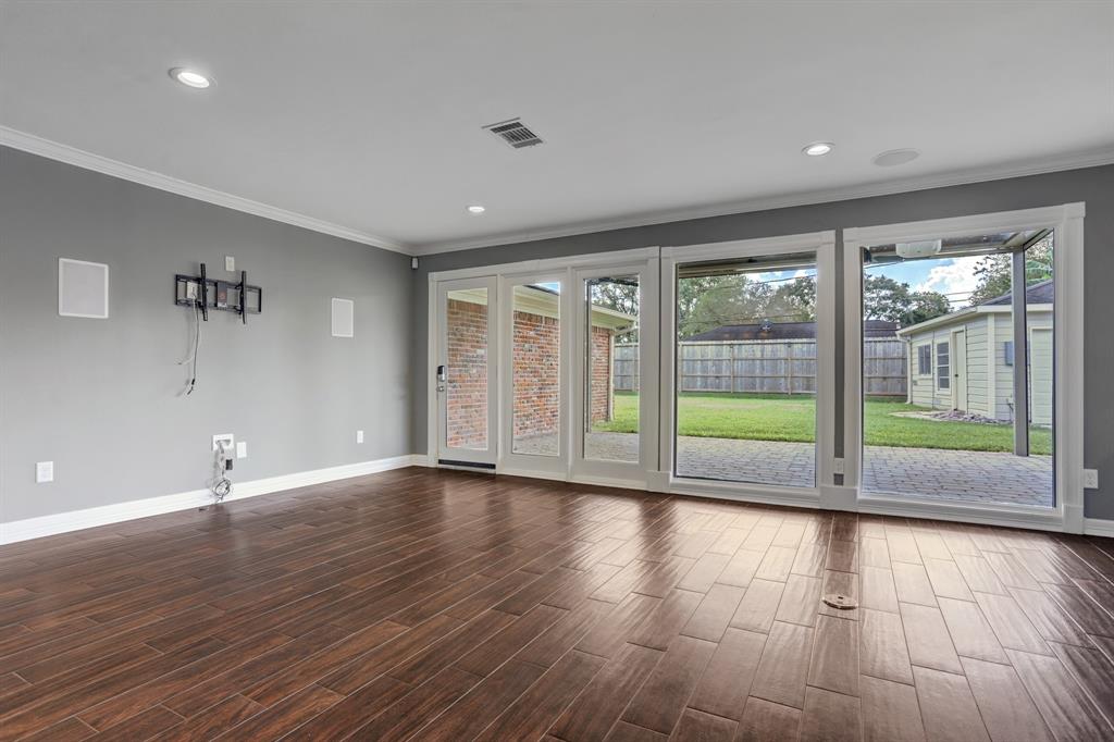 4319 1 Osby Drive, Houston, Texas 77096, 3 Bedrooms Bedrooms, 9 Rooms Rooms,2 BathroomsBathrooms,Single-family,For Sale,Osby,62962122