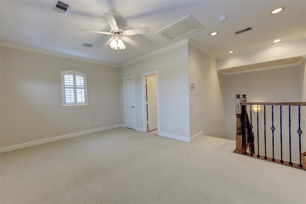 6211 3 Sutherland Square, Houston, Texas 77081, 4 Bedrooms Bedrooms, 7 Rooms Rooms,3 BathroomsBathrooms,Townhouse/condo,For Sale,Sutherland,92200482