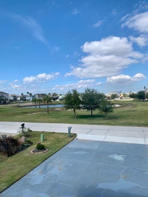 1247 1.5 Hawaii Drive, Tiki Island, Texas 77554, 2 Bedrooms Bedrooms, 8 Rooms Rooms,2 BathroomsBathrooms,Single-family,For Sale,Hawaii,89587119