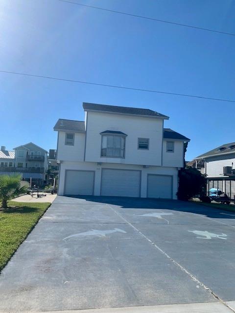 1247 1.5 Hawaii Drive, Tiki Island, Texas 77554, 2 Bedrooms Bedrooms, 8 Rooms Rooms,2 BathroomsBathrooms,Single-family,For Sale,Hawaii,89587119