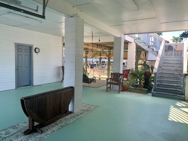 1247 1.5 Hawaii Drive, Tiki Island, Texas 77554, 2 Bedrooms Bedrooms, 8 Rooms Rooms,2 BathroomsBathrooms,Single-family,For Sale,Hawaii,89587119
