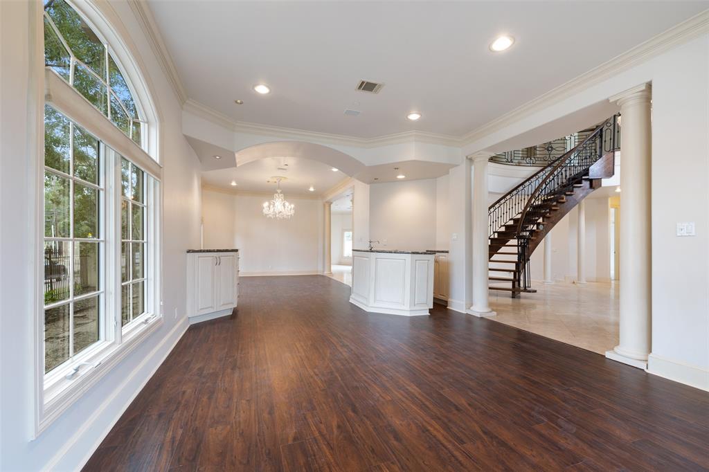 590 2 Dana Lane, Piney Point Village, Texas 77024, 5 Bedrooms Bedrooms, 11 Rooms Rooms,6 BathroomsBathrooms,Single-family,For Sale,Dana,58892003