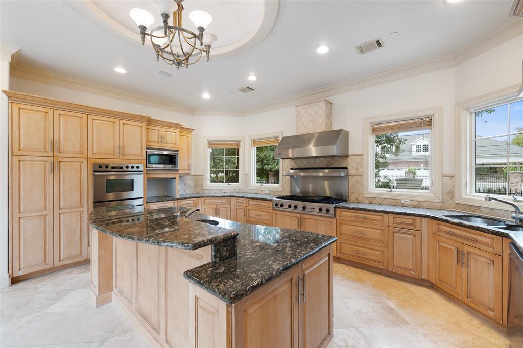 590 2 Dana Lane, Piney Point Village, Texas 77024, 5 Bedrooms Bedrooms, 11 Rooms Rooms,6 BathroomsBathrooms,Single-family,For Sale,Dana,58892003