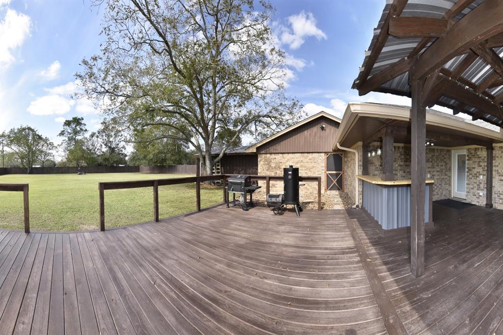 108 1 Country Road, Angleton, Texas 77515, 3 Bedrooms Bedrooms, 3 Rooms Rooms,2 BathroomsBathrooms,Single-family,For Sale,Country,53424504