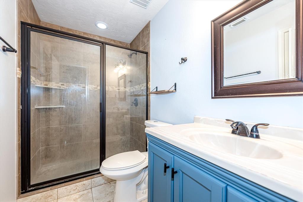 3 1 Thicket Grove Place, The Woodlands, Texas 77385, 3 Bedrooms Bedrooms, 6 Rooms Rooms,2 BathroomsBathrooms,Single-family,For Sale,Thicket Grove,63301482