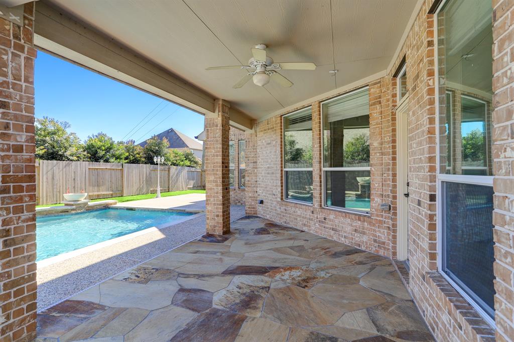 15727 2 Starcreek Lane, Houston, Texas 77044, 4 Bedrooms Bedrooms, 12 Rooms Rooms,3 BathroomsBathrooms,Single-family,For Sale,Starcreek,75898031