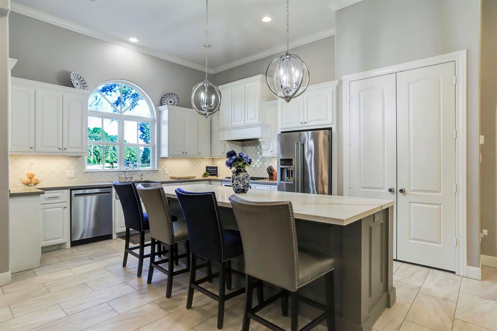 28526 1 Riverside Crest Lane, Houston, Texas 77336, 3 Bedrooms Bedrooms, 3 Rooms Rooms,2 BathroomsBathrooms,Single-family,For Sale,Riverside Crest,72259586