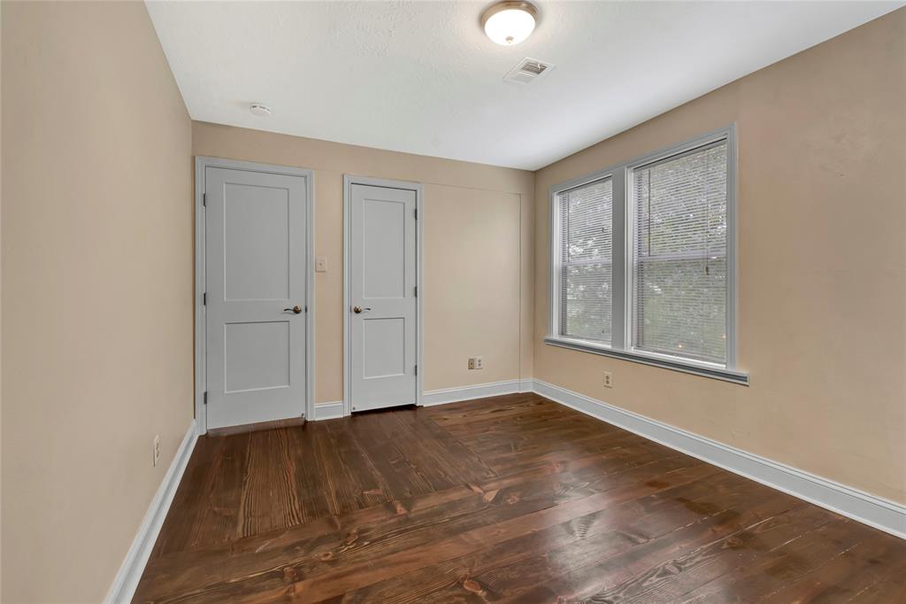 919 3 Grove Road, Clear Lake Shores, Texas 77565, 4 Bedrooms Bedrooms, 10 Rooms Rooms,3 BathroomsBathrooms,Single-family,For Sale,Grove,75130878