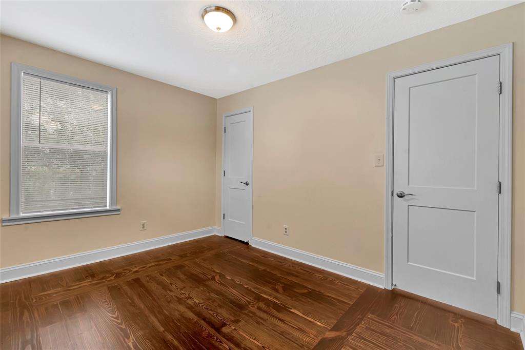 919 3 Grove Road, Clear Lake Shores, Texas 77565, 4 Bedrooms Bedrooms, 10 Rooms Rooms,3 BathroomsBathrooms,Single-family,For Sale,Grove,75130878