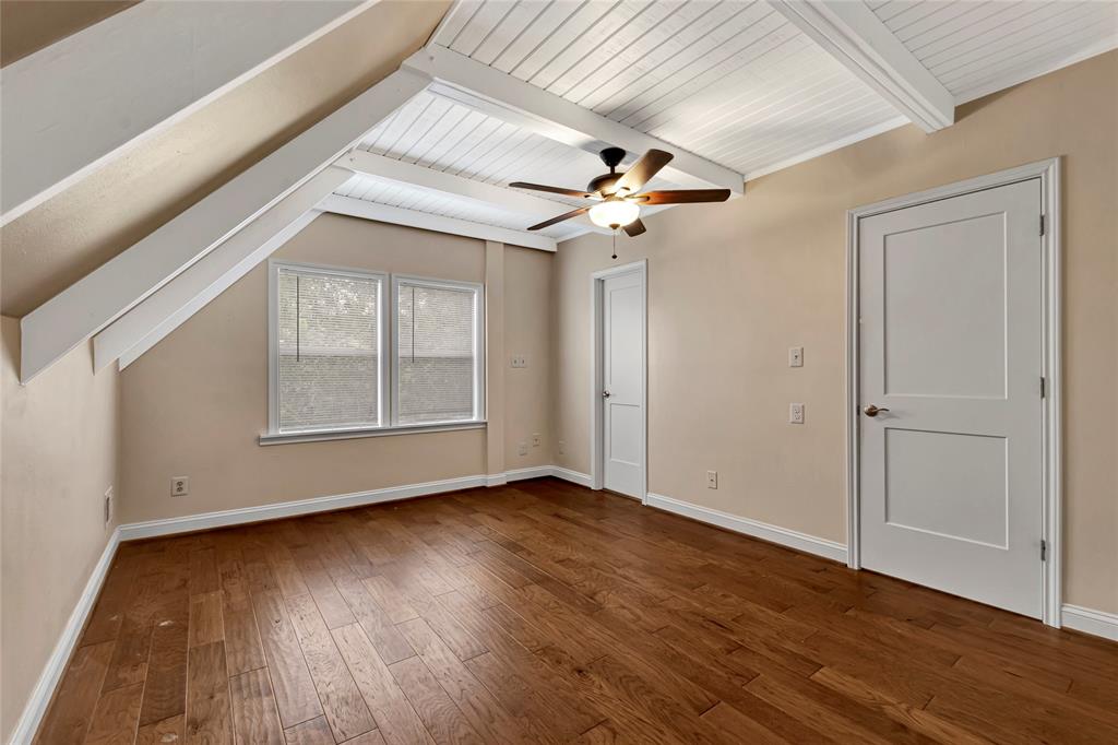 919 3 Grove Road, Clear Lake Shores, Texas 77565, 4 Bedrooms Bedrooms, 10 Rooms Rooms,3 BathroomsBathrooms,Single-family,For Sale,Grove,75130878
