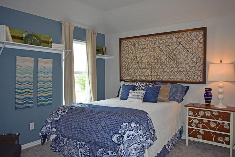 305 2 Lake Line Drive, Alvin, Texas 77511, 4 Bedrooms Bedrooms, 13 Rooms Rooms,2 BathroomsBathrooms,Single-family,For Sale,Lake Line,61647932