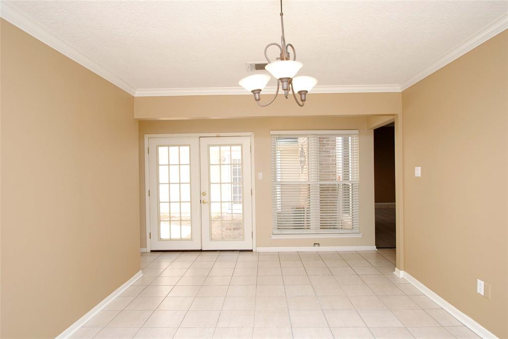 12054 1 Sugar Springs Drive, Houston, Texas 77077, 3 Bedrooms Bedrooms, 6 Rooms Rooms,2 BathroomsBathrooms,Single-family,For Sale,Sugar Springs,56533853