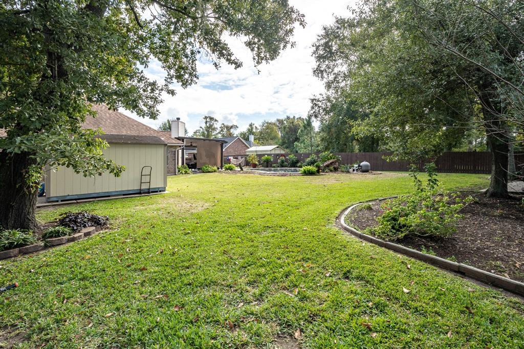 203 1 Whites Lake Estates Drive, Highlands, Texas 77562, 3 Bedrooms Bedrooms, 3 Rooms Rooms,2 BathroomsBathrooms,Single-family,For Sale,Whites Lake Estates,26639813