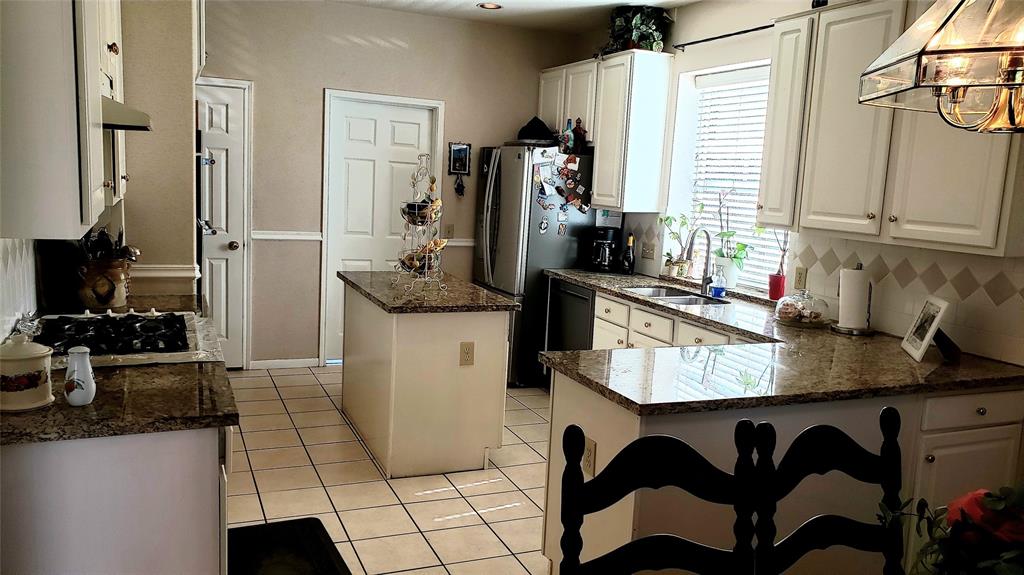 11310 2 Chestnut Woods Trail, Houston, Texas 77065, 4 Bedrooms Bedrooms, 4 Rooms Rooms,3 BathroomsBathrooms,Single-family,For Sale,Chestnut Woods,64353450