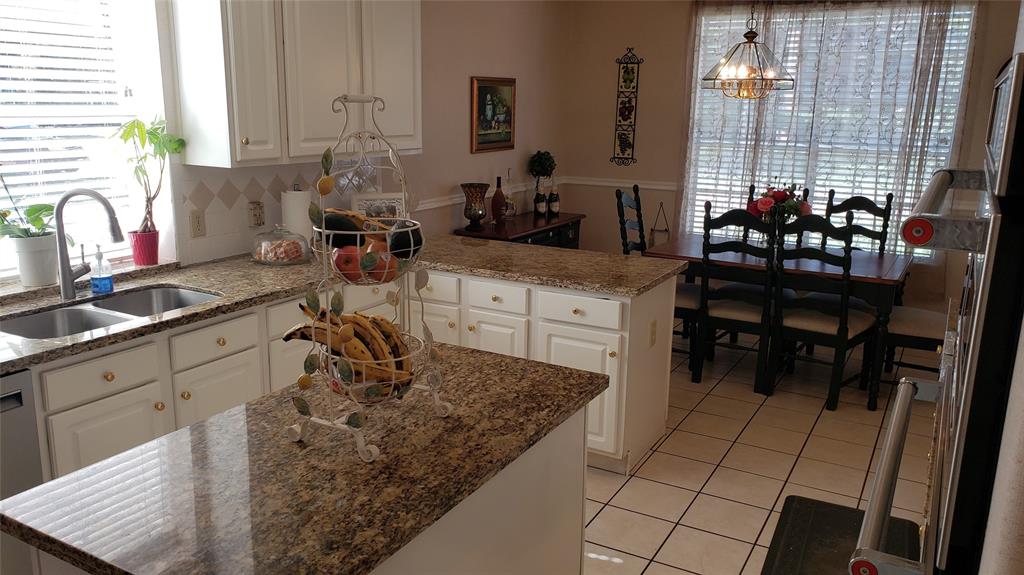 11310 2 Chestnut Woods Trail, Houston, Texas 77065, 4 Bedrooms Bedrooms, 4 Rooms Rooms,3 BathroomsBathrooms,Single-family,For Sale,Chestnut Woods,64353450