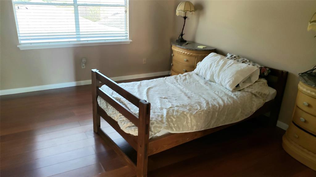 11310 2 Chestnut Woods Trail, Houston, Texas 77065, 4 Bedrooms Bedrooms, 4 Rooms Rooms,3 BathroomsBathrooms,Single-family,For Sale,Chestnut Woods,64353450