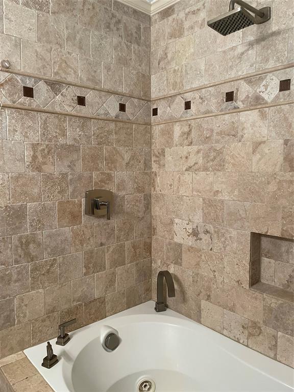 5033 1 Viking Drive, Houston, Texas 77092, 4 Bedrooms Bedrooms, 8 Rooms Rooms,2 BathroomsBathrooms,Single-family,For Sale,Viking,70556648