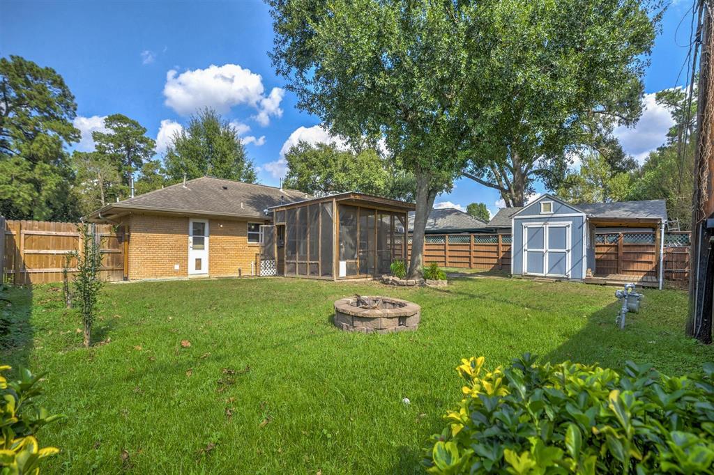 5033 1 Viking Drive, Houston, Texas 77092, 4 Bedrooms Bedrooms, 8 Rooms Rooms,2 BathroomsBathrooms,Single-family,For Sale,Viking,70556648