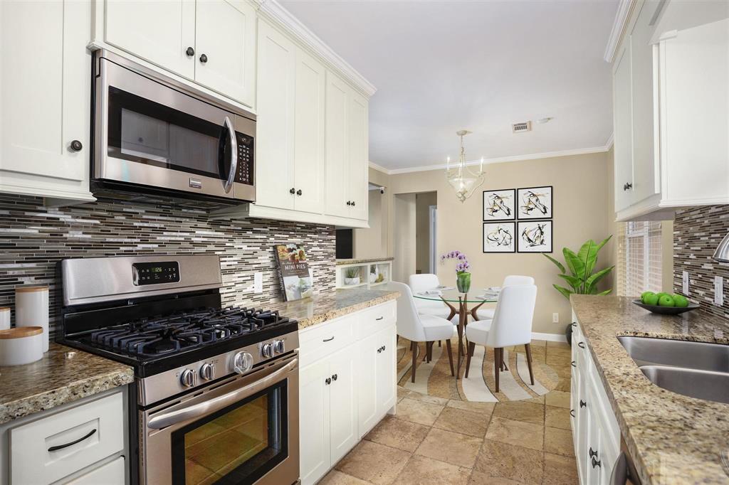 5033 1 Viking Drive, Houston, Texas 77092, 4 Bedrooms Bedrooms, 8 Rooms Rooms,2 BathroomsBathrooms,Single-family,For Sale,Viking,70556648
