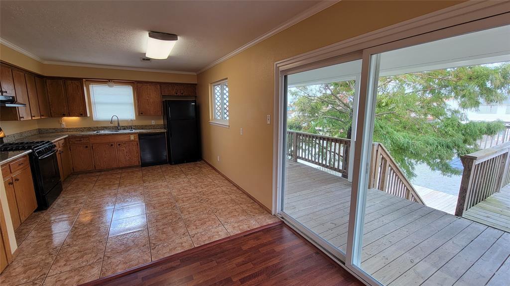328 2 Ling Street, Bayou Vista, Texas 77563, 3 Bedrooms Bedrooms, 3 Rooms Rooms,2 BathroomsBathrooms,Single-family,For Sale,Ling,85661416