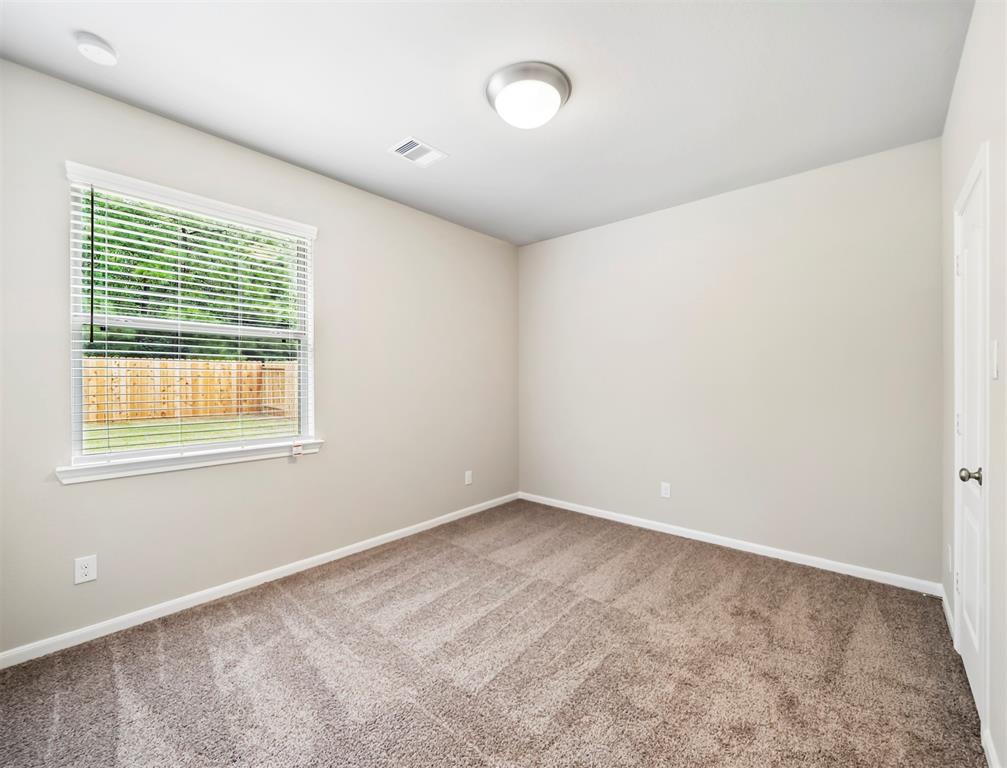 6706 2 Aspen Peak Drive, Baytown, Texas 77521, 4 Bedrooms Bedrooms, 6 Rooms Rooms,3 BathroomsBathrooms,Single-family,For Sale,Aspen Peak,58402303