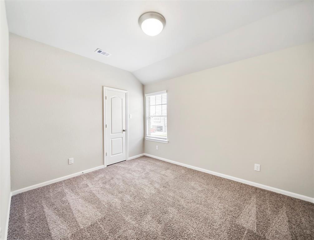 6706 2 Aspen Peak Drive, Baytown, Texas 77521, 4 Bedrooms Bedrooms, 6 Rooms Rooms,3 BathroomsBathrooms,Single-family,For Sale,Aspen Peak,58402303
