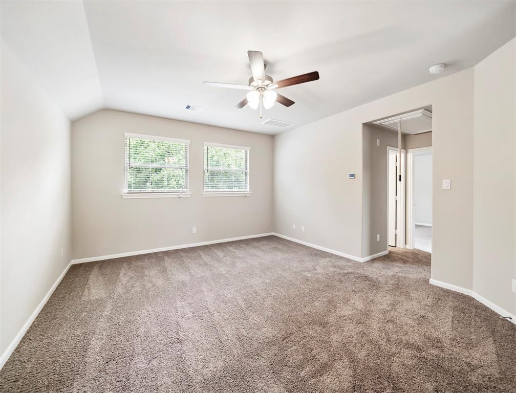 6706 2 Aspen Peak Drive, Baytown, Texas 77521, 4 Bedrooms Bedrooms, 6 Rooms Rooms,3 BathroomsBathrooms,Single-family,For Sale,Aspen Peak,58402303
