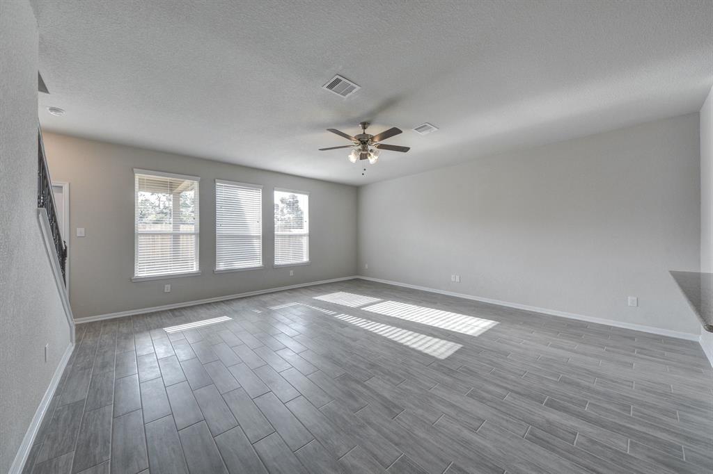 4242 2 White Peak Drive, Spring, Texas 77373, 4 Bedrooms Bedrooms, 13 Rooms Rooms,3 BathroomsBathrooms,Single-family,For Sale,White Peak,86084320