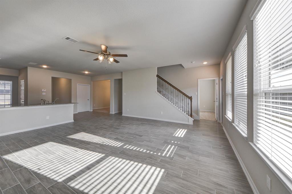 4242 2 White Peak Drive, Spring, Texas 77373, 4 Bedrooms Bedrooms, 13 Rooms Rooms,3 BathroomsBathrooms,Single-family,For Sale,White Peak,86084320