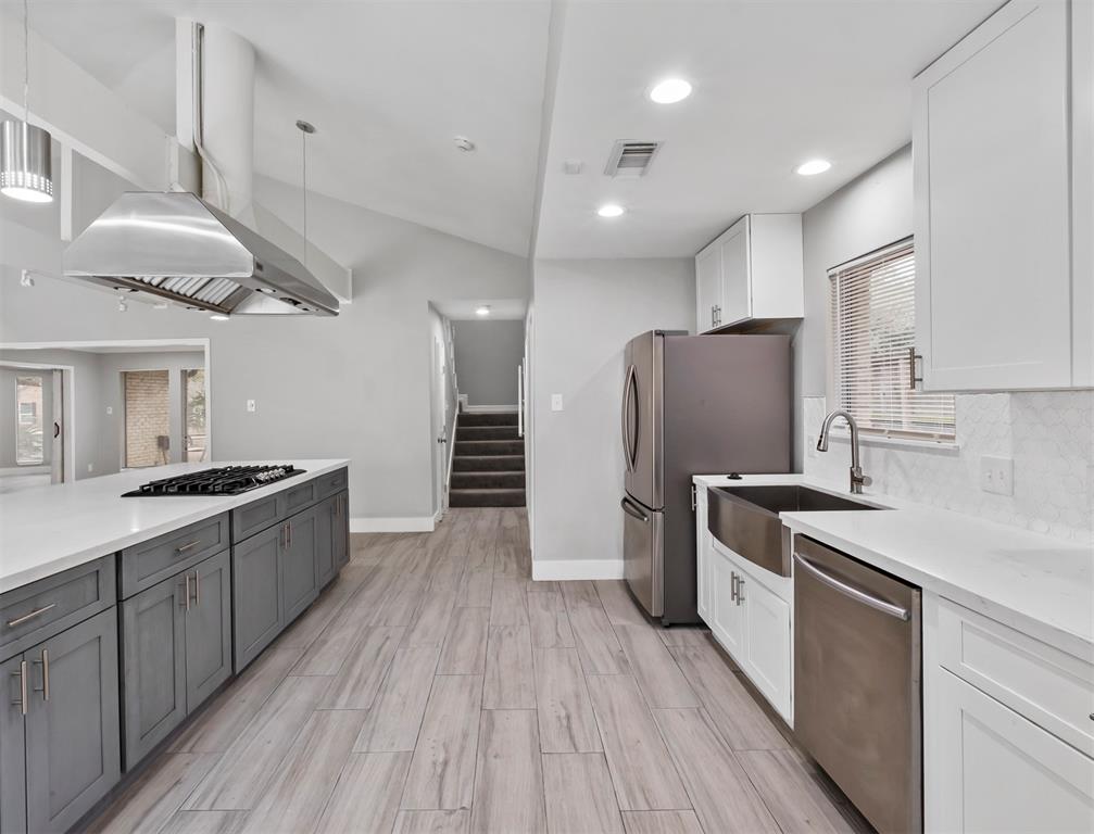 5218 1 Braesvalley Drive, Houston, Texas 77096, 4 Bedrooms Bedrooms, 7 Rooms Rooms,3 BathroomsBathrooms,Single-family,For Sale,Braesvalley,61191166