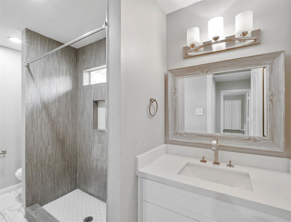 5218 1 Braesvalley Drive, Houston, Texas 77096, 4 Bedrooms Bedrooms, 7 Rooms Rooms,3 BathroomsBathrooms,Single-family,For Sale,Braesvalley,61191166