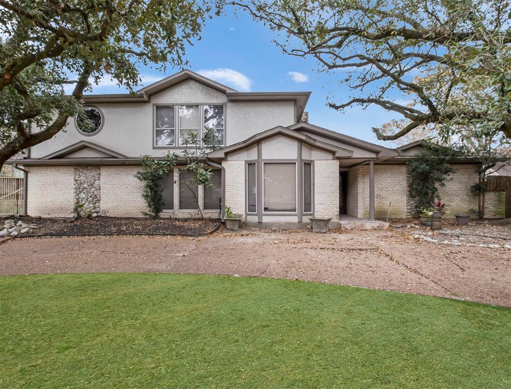 5218 1 Braesvalley Drive, Houston, Texas 77096, 4 Bedrooms Bedrooms, 7 Rooms Rooms,3 BathroomsBathrooms,Single-family,For Sale,Braesvalley,61191166