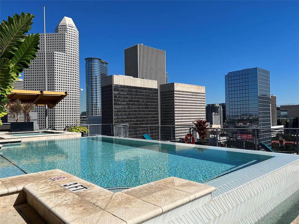 2000 Bagby Street, Houston, Texas 77002, 1 Bedroom Bedrooms, 4 Rooms Rooms,1 BathroomBathrooms,Mid/hi-rise Condo,For Sale,RISE LOFTS,Bagby,31260606