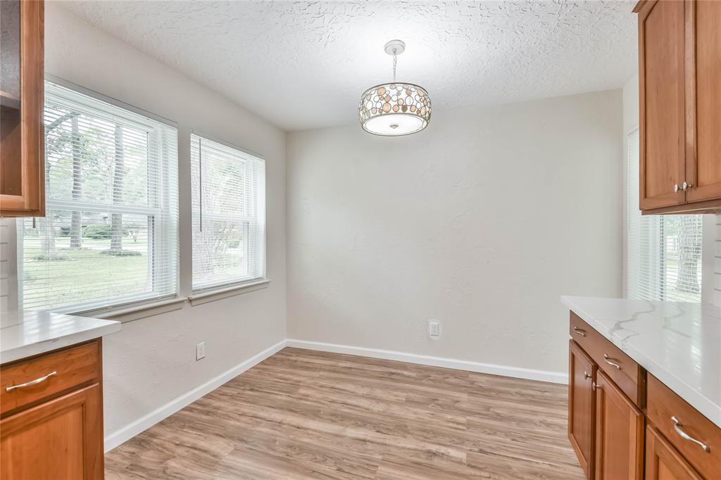 6207 2 Knollview Drive, Spring, Texas 77389, 4 Bedrooms Bedrooms, 8 Rooms Rooms,2 BathroomsBathrooms,Single-family,For Sale,Knollview,85131293