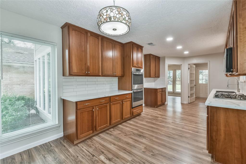 6207 2 Knollview Drive, Spring, Texas 77389, 4 Bedrooms Bedrooms, 8 Rooms Rooms,2 BathroomsBathrooms,Single-family,For Sale,Knollview,85131293