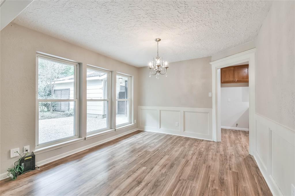 6207 2 Knollview Drive, Spring, Texas 77389, 4 Bedrooms Bedrooms, 8 Rooms Rooms,2 BathroomsBathrooms,Single-family,For Sale,Knollview,85131293