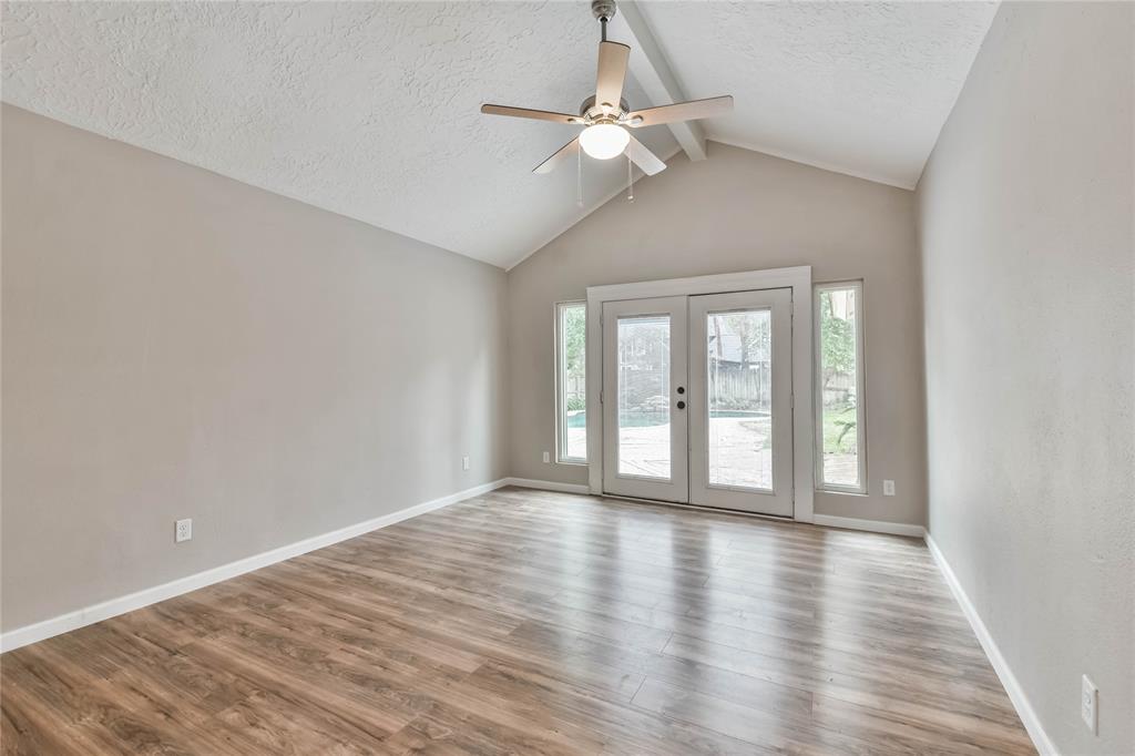 6207 2 Knollview Drive, Spring, Texas 77389, 4 Bedrooms Bedrooms, 8 Rooms Rooms,2 BathroomsBathrooms,Single-family,For Sale,Knollview,85131293