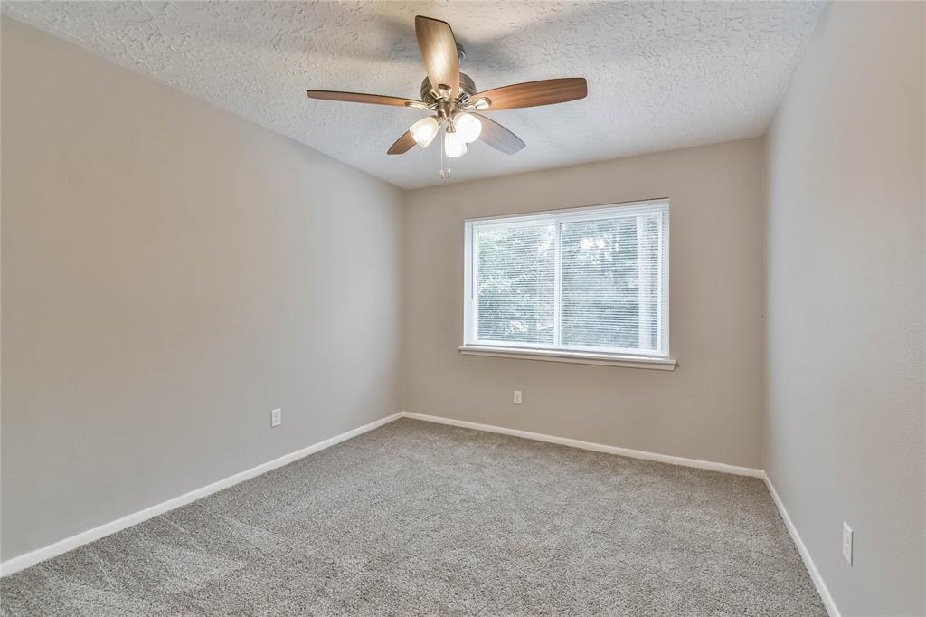 6207 2 Knollview Drive, Spring, Texas 77389, 4 Bedrooms Bedrooms, 8 Rooms Rooms,2 BathroomsBathrooms,Single-family,For Sale,Knollview,85131293