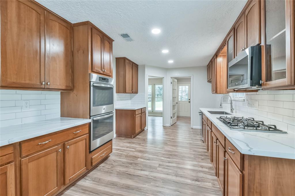6207 2 Knollview Drive, Spring, Texas 77389, 4 Bedrooms Bedrooms, 8 Rooms Rooms,2 BathroomsBathrooms,Single-family,For Sale,Knollview,85131293