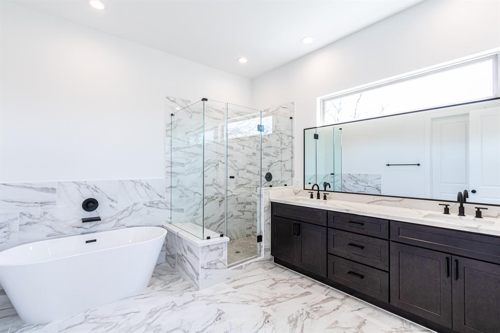 2607 2 Rosalie Street, Houston, Texas 77004, 3 Bedrooms Bedrooms, 4 Rooms Rooms,2 BathroomsBathrooms,Single-family,For Sale,Rosalie,52982734