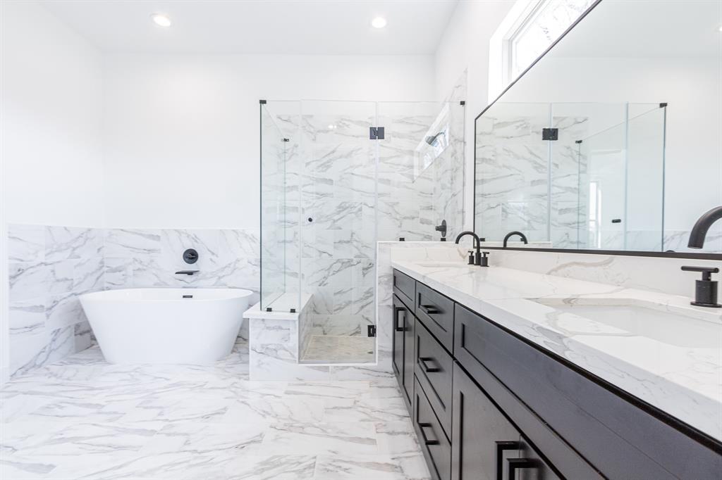 2607 2 Rosalie Street, Houston, Texas 77004, 3 Bedrooms Bedrooms, 4 Rooms Rooms,2 BathroomsBathrooms,Single-family,For Sale,Rosalie,52982734