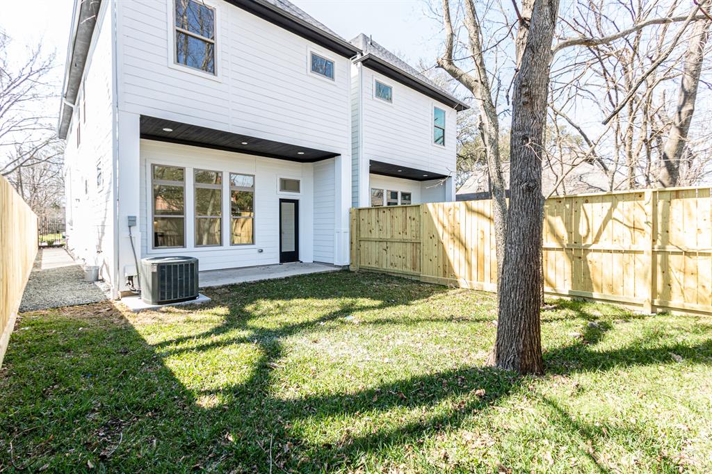 2607 2 Rosalie Street, Houston, Texas 77004, 3 Bedrooms Bedrooms, 4 Rooms Rooms,2 BathroomsBathrooms,Single-family,For Sale,Rosalie,52982734