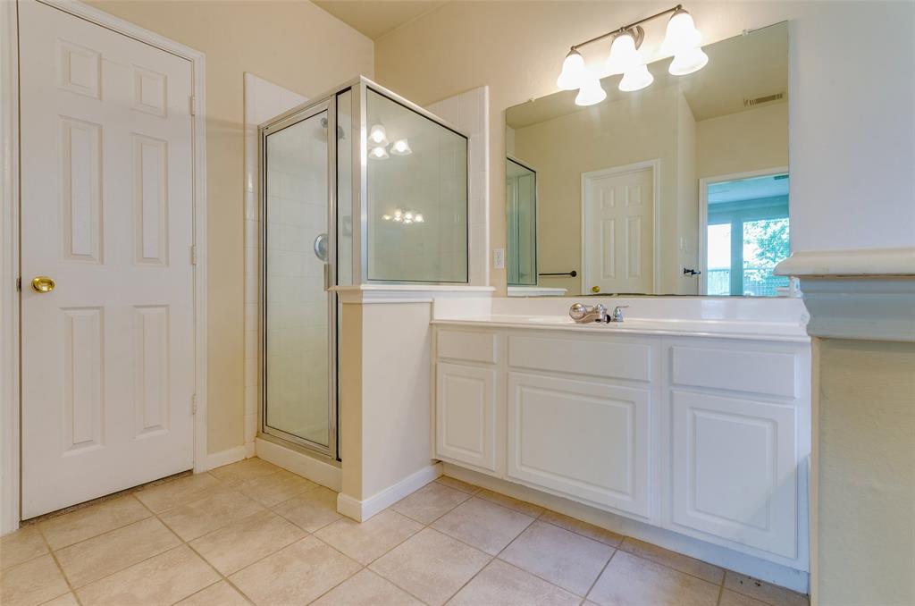 8115 2 Summer Wind Court, Sugar Land, Texas 77479, 5 Bedrooms Bedrooms, 13 Rooms Rooms,3 BathroomsBathrooms,Single-family,For Sale,Summer Wind,53880270
