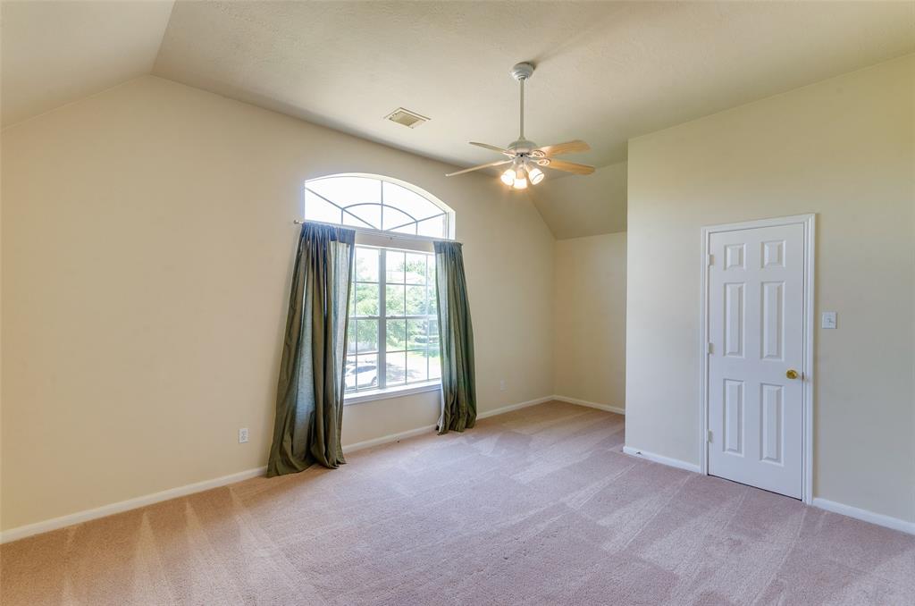 8115 2 Summer Wind Court, Sugar Land, Texas 77479, 5 Bedrooms Bedrooms, 13 Rooms Rooms,3 BathroomsBathrooms,Single-family,For Sale,Summer Wind,53880270