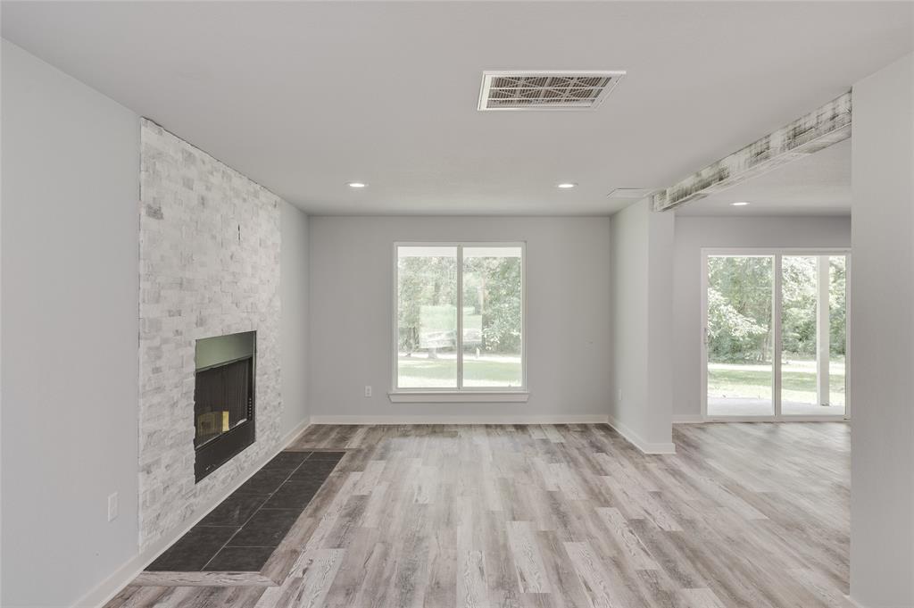 15251 2 Milton Whatley Drive, Montgomery, Texas 77356, 4 Bedrooms Bedrooms, 4 Rooms Rooms,3 BathroomsBathrooms,Single-family,For Sale,Milton Whatley,82718082