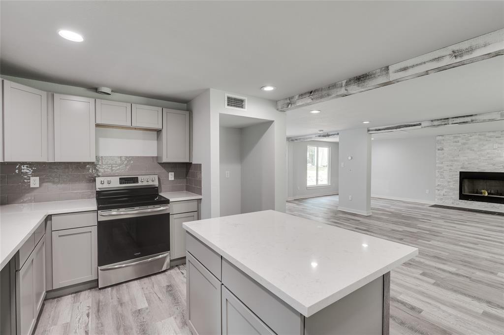 15251 2 Milton Whatley Drive, Montgomery, Texas 77356, 4 Bedrooms Bedrooms, 4 Rooms Rooms,3 BathroomsBathrooms,Single-family,For Sale,Milton Whatley,82718082