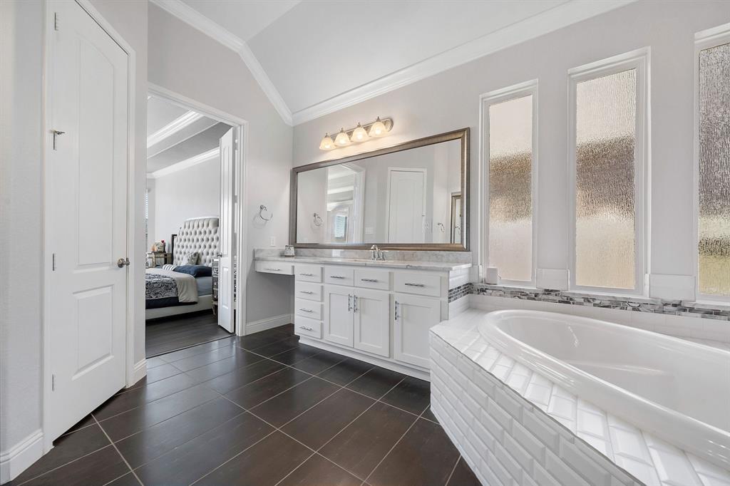 21215 1 Hawkspur Circle, Richmond, Texas 77407, 4 Bedrooms Bedrooms, 10 Rooms Rooms,3 BathroomsBathrooms,Single-family,For Sale,Hawkspur,75520754