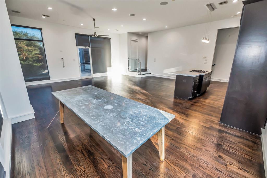 5226 4 Maxie Street, Houston, Texas 77007, 3 Bedrooms Bedrooms, 11 Rooms Rooms,3 BathroomsBathrooms,Single-family,For Sale,Maxie,57124909