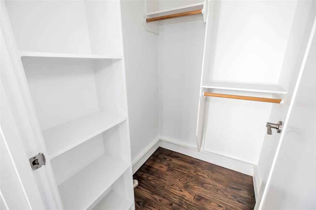 5226 4 Maxie Street, Houston, Texas 77007, 3 Bedrooms Bedrooms, 11 Rooms Rooms,3 BathroomsBathrooms,Single-family,For Sale,Maxie,57124909