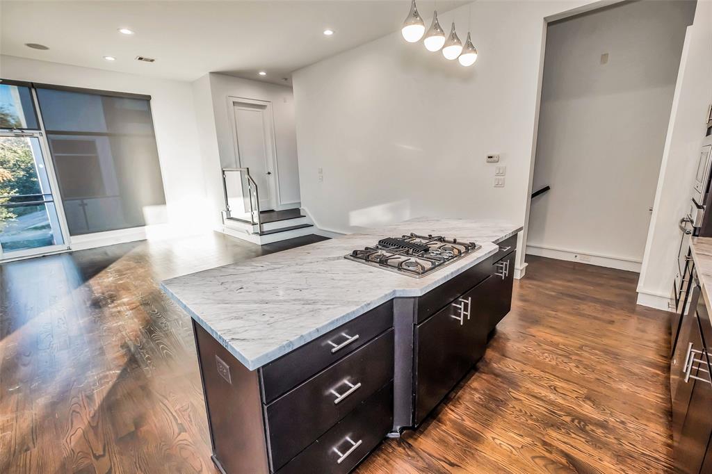 5226 4 Maxie Street, Houston, Texas 77007, 3 Bedrooms Bedrooms, 11 Rooms Rooms,3 BathroomsBathrooms,Single-family,For Sale,Maxie,57124909